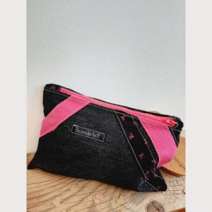 Kosmetiktasche „Besonderheit“, upcycling,  Herzenswerk