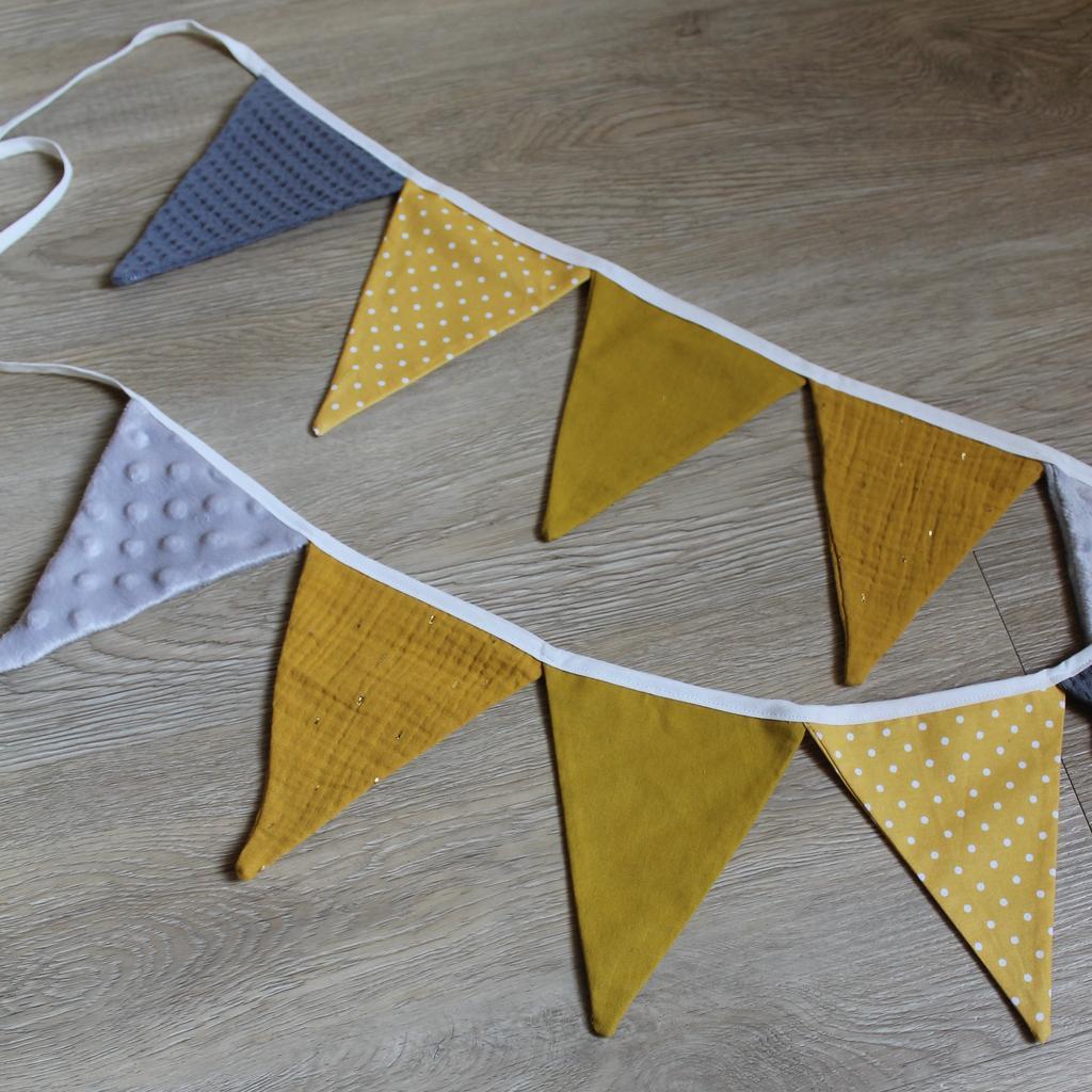 Wimpelkette ocre/grey