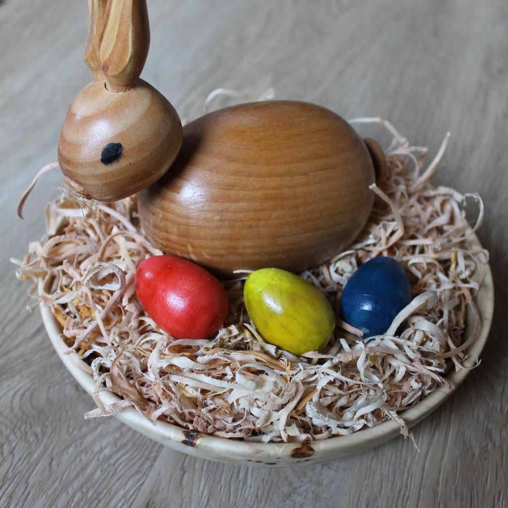 Holzlocken für Osternest