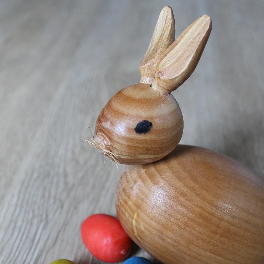 Osterhase Hase aus Holz - Image 2