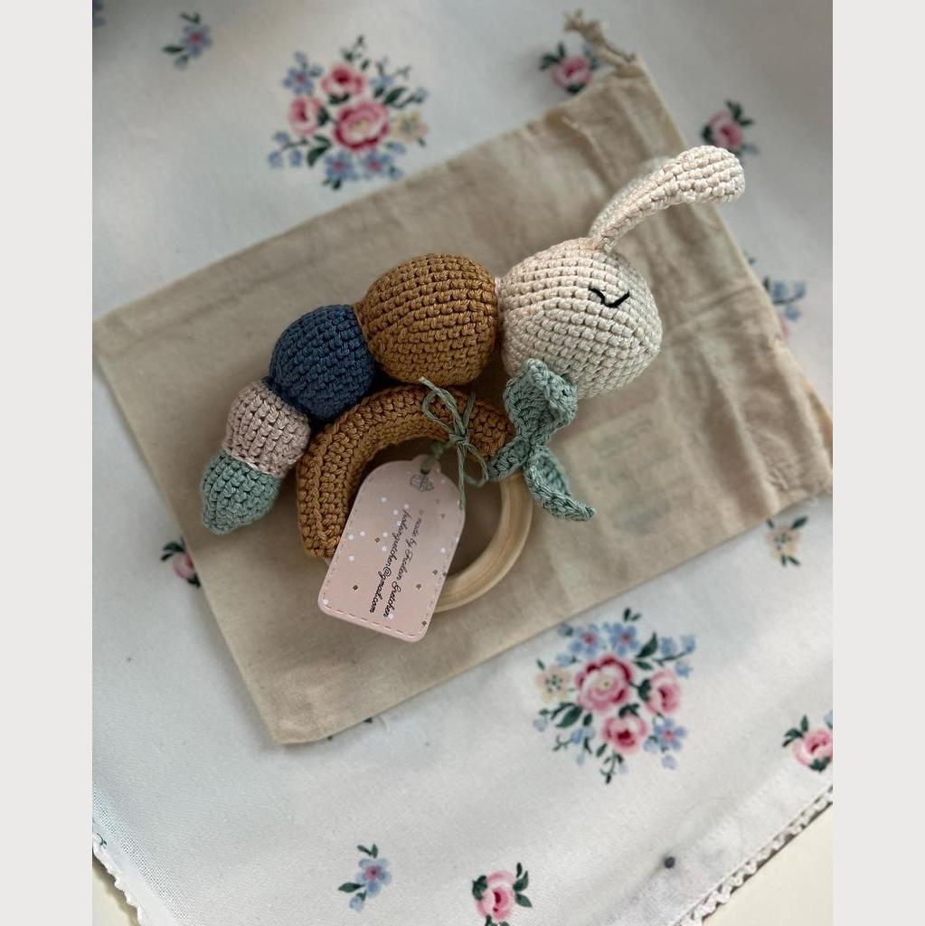 Babyrassel mit Beißring Raupe - Image 2