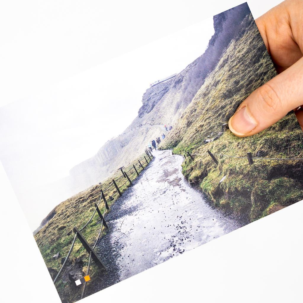 Island #07 / Postkarte