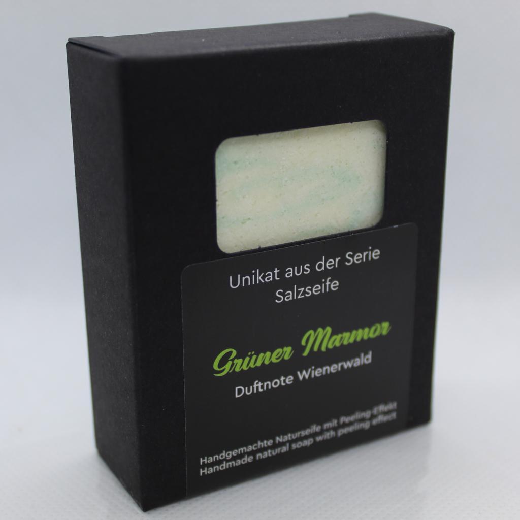 Naturseife Salzseife Grüner Marmor mit Duftnote Wienerwald. Peelingseife