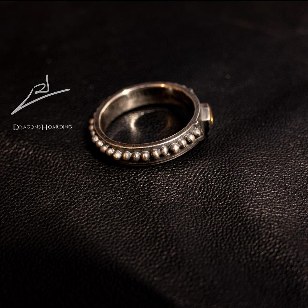 Silberring mit Granulierung und Citrin