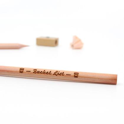 Lasergravierter Bleistift "Bucket List"