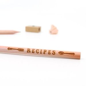 Lasergravierter Bleistift „Recipes“ vintage Design