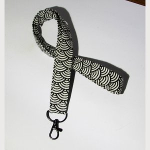 Schlüsselband art deco, japanisches   Design, weiß-grau II