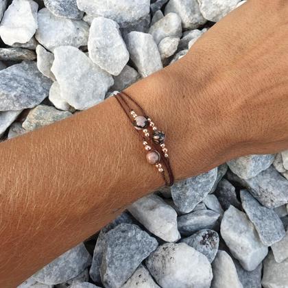 Rhodonit Armband 'Mūlãdhãra' *braun/rosé - Image 3