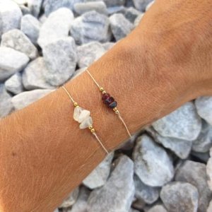 MONDSTEIN/GRANAT Chakraarmband *18k vergoldet