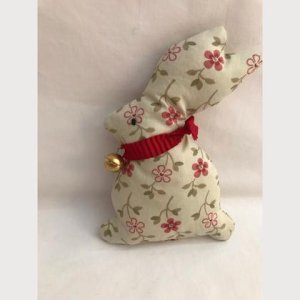 Häschen mit Glöckchen