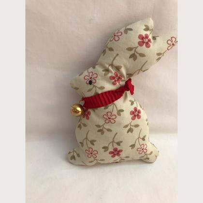 Häschen mit Glöckchen