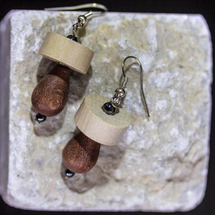 Ohrhänger aus Holz "Schnuller"