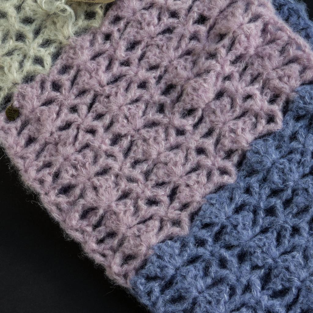 Alpaka Loop-Schal blau/rosa/naturweiß - Image 2