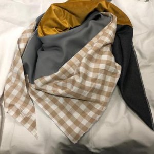 Dreieckstuch Senf – Karo