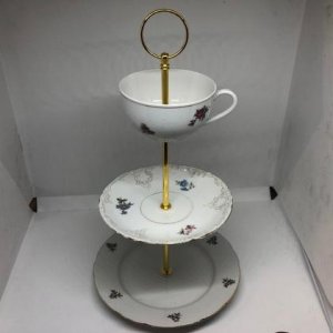 Etagere „Röschen und Blau geblümt“