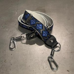 Taschengurt – Lilie Blau