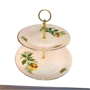 Etagere – Goldrand – Rose und Schleierkraut