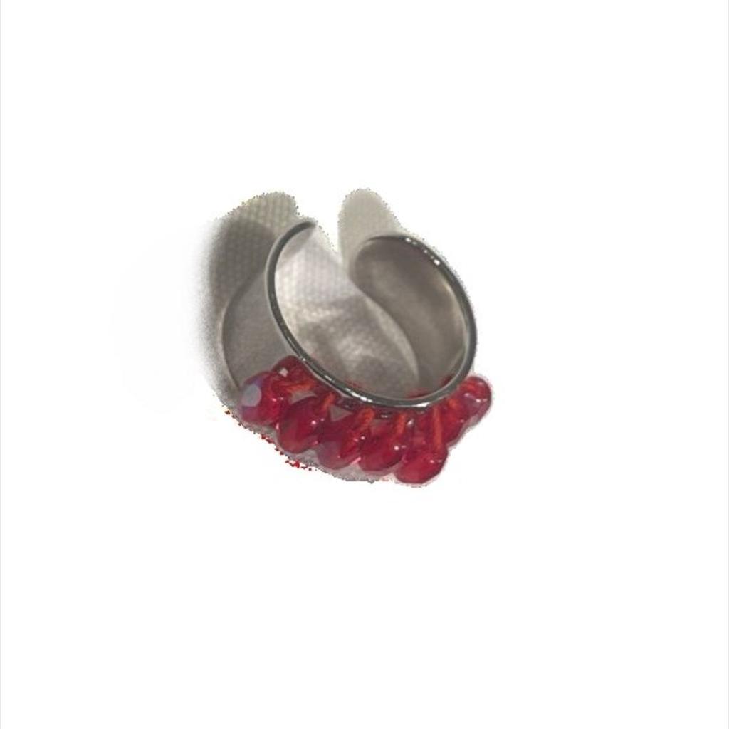 Ring Glasschliffperlen auf Stahl