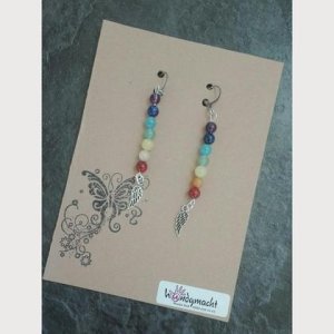 Edelstahlcreolen mit Chakraperlen und Flügel