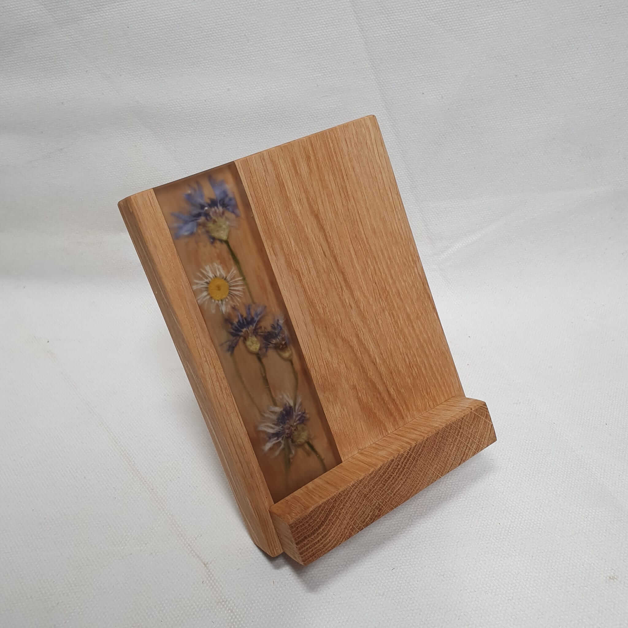 Handy-Halter mit floralen Akzenten - Image 3