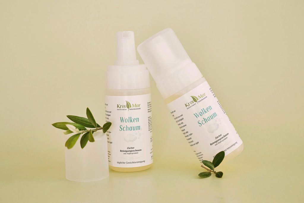 Wolkenschaum Gesichtsreinigung