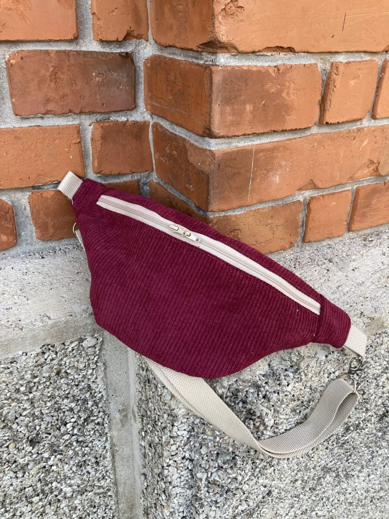 Bauchtasche, HipBag Cord bordeaux