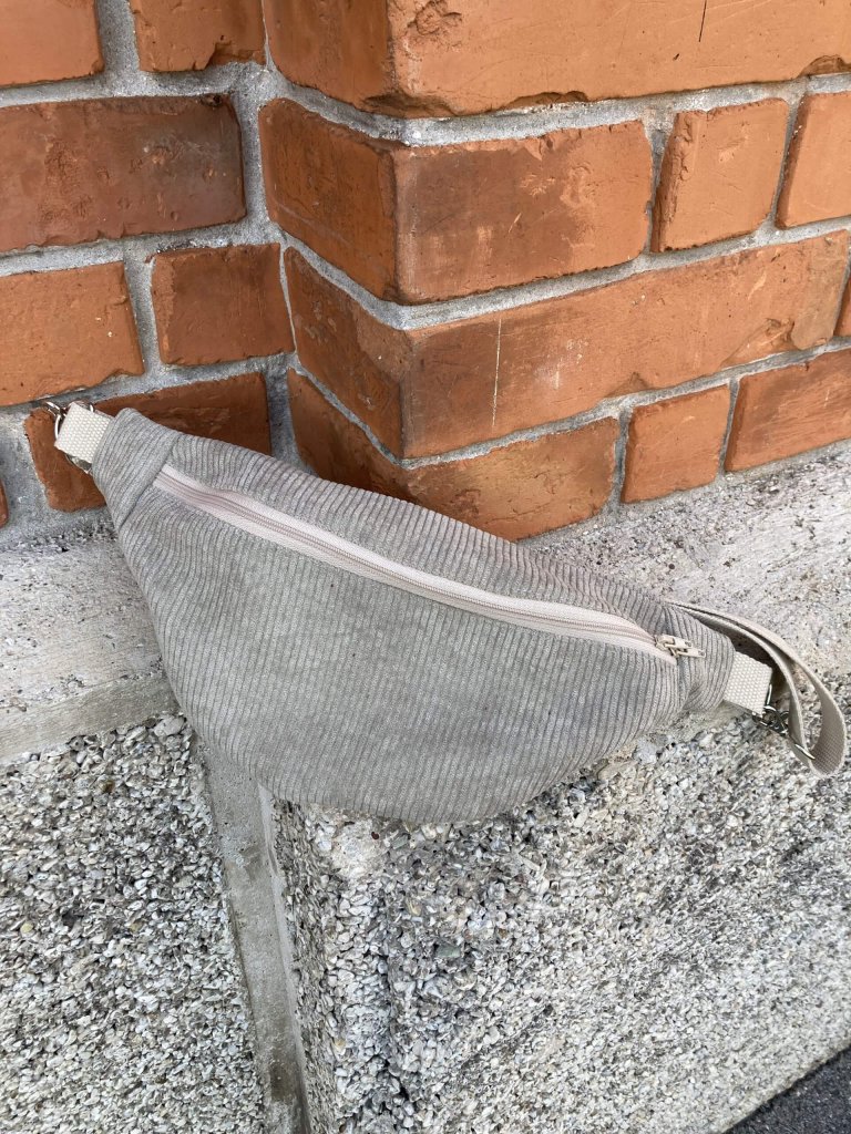 Bauchtasche, HipBag Cord beige