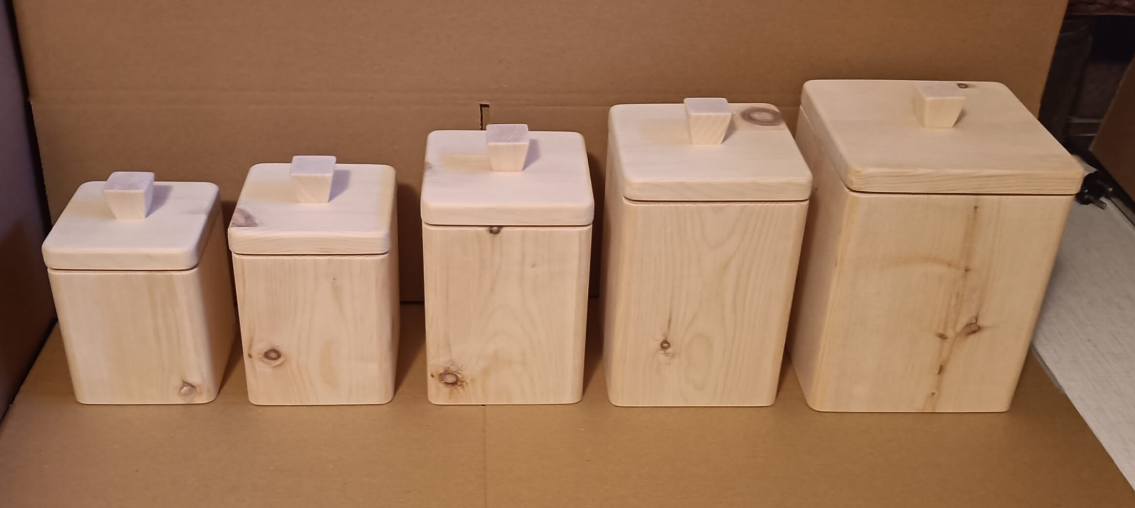 Zirbenholz Vorratsdose (Kopie) - Image 2