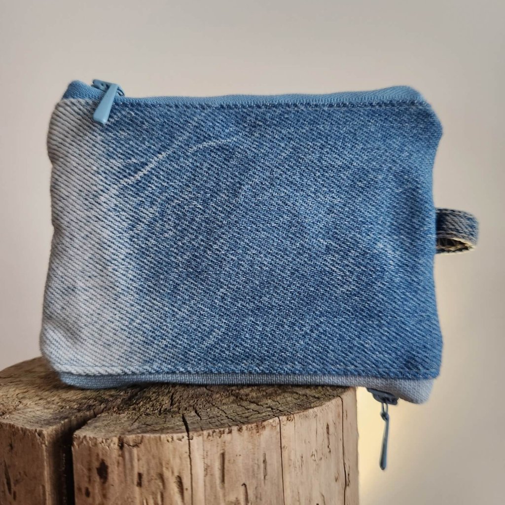 zweiBAG JEANS hellblau, alte Zipp's