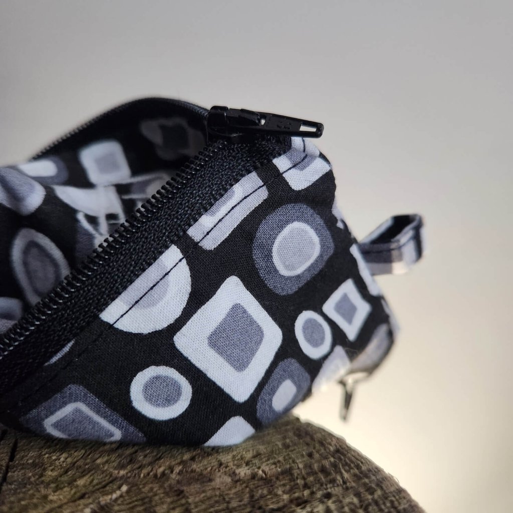 zweiBAG schwarz-weiss DRUCK