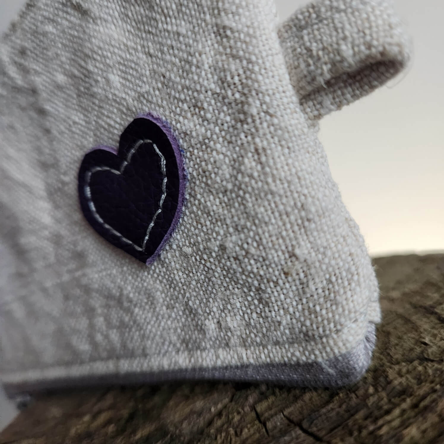 zweiBAG Lederherz lila - uraltes Leinen - Image 4