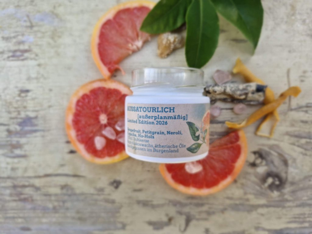 Duftkerze „Aussatourlich“ im weissen 125ml Glas mit weissem Deckel