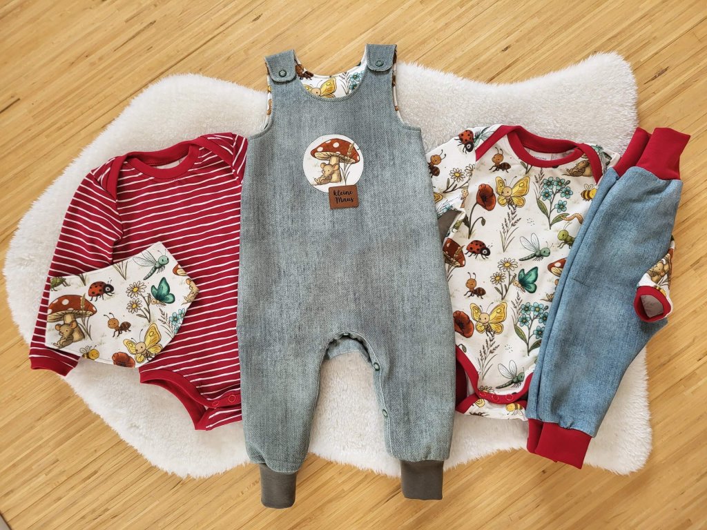 Babyset Gr. 74 - Body, Strampler, Hose, Wendehalstuch