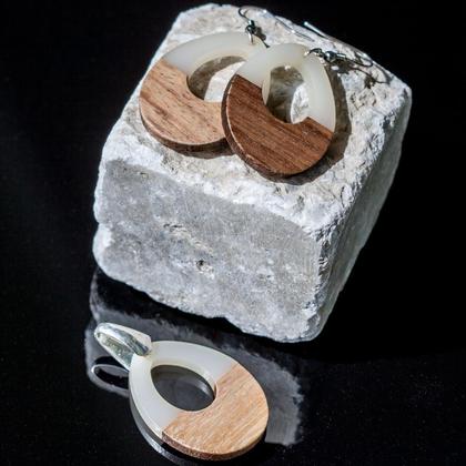 Schmuckset Holz/Resin weiß