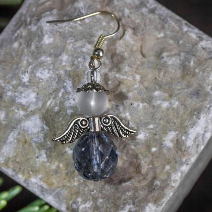 Ohrhänger Engel silberfarben mit saphirblauer Glasschliffperle - Image 2