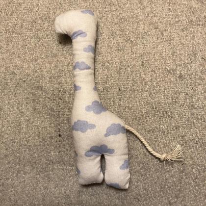 Babygiraffe Blaue Wolke