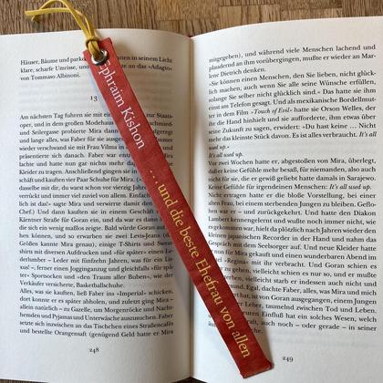 Lesezeichen aus Buchrücken