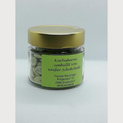 Kürbiskerne mit weißer Schokolade