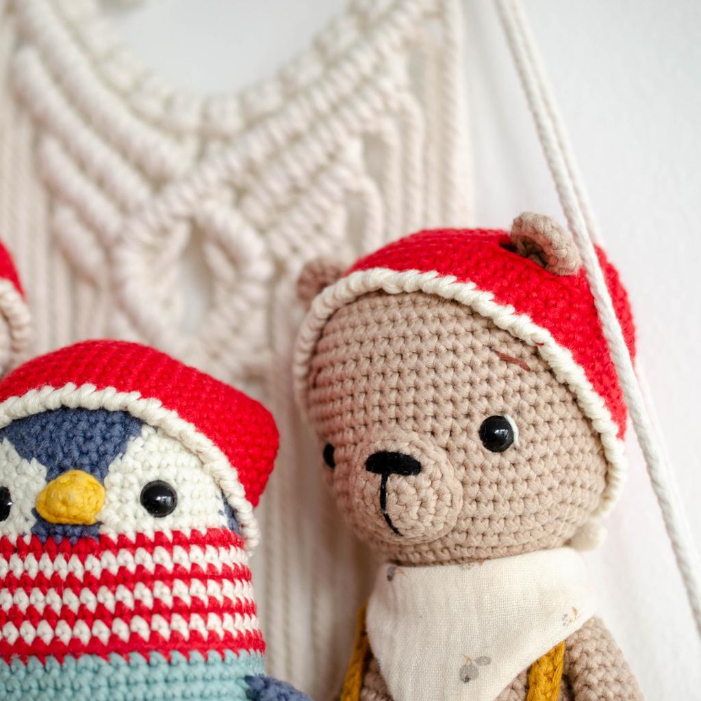 Gehäkelte Weihnachtshaube für Häkeltiere - Image 3