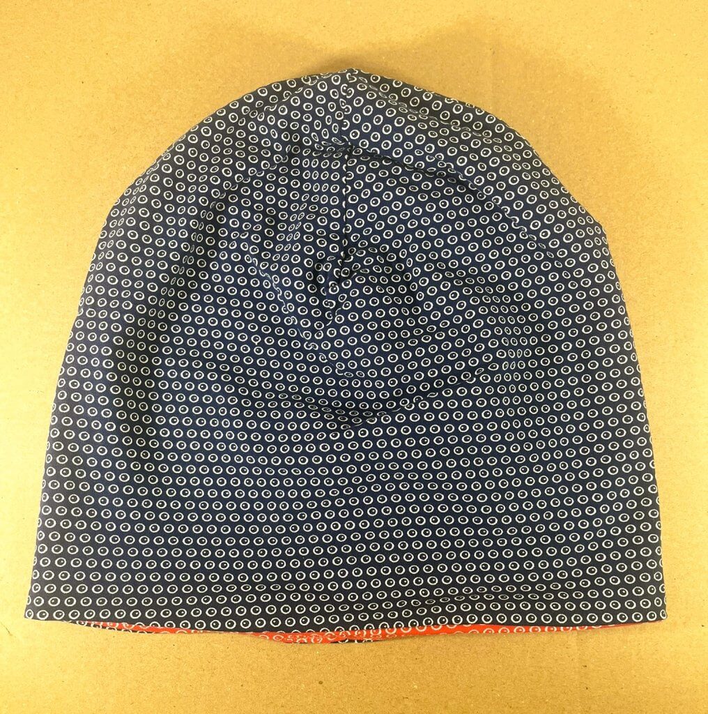 Wendehaube blau / rot mit Punkten