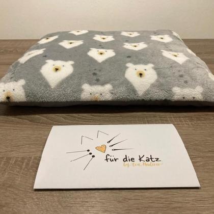 Fluffy Dreams Eisbär