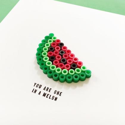 YOU ARE ONE IN A MELON Handgemachte Grußkarte mit Bügelperlen - Image 2