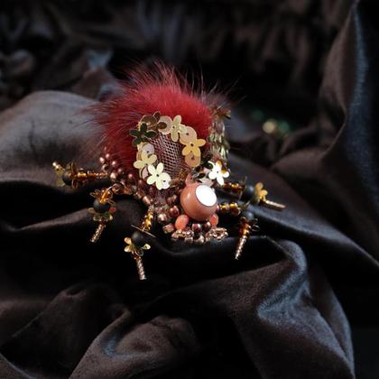 Schmuckkäfer/Brosche "Blümchen"