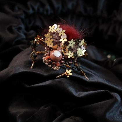 Schmuckkäfer/Brosche "Blümchen" - Image 3