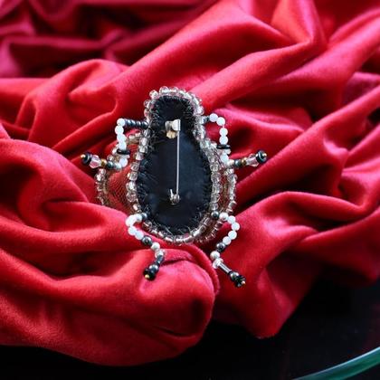 Schmuckkäfer/Brosche "Netzteilchen" - Image 4