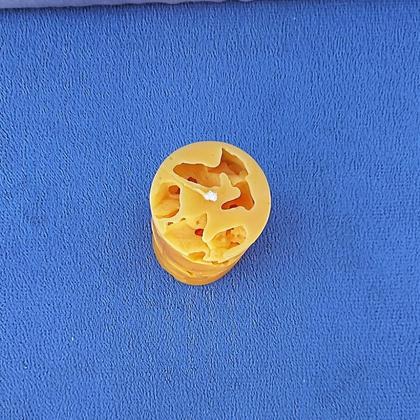 Bienenwachskerzen, Kerze mit Löchern - Image 3