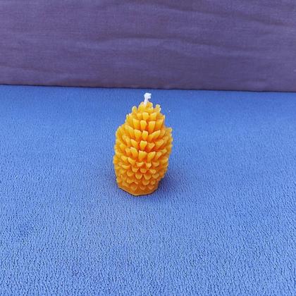 Bienenwachskerze  Tannenzapfen