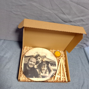 Geschenkebox Personalisierte  Baumscheibe Ahorn