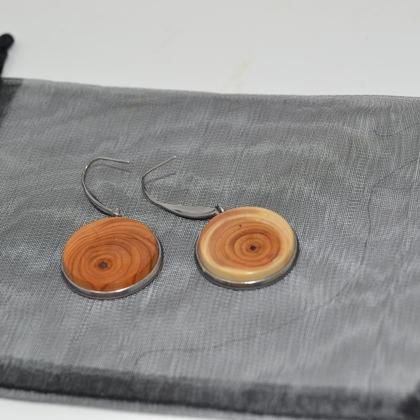 Holz Ohrringe Eibe Schmuck Trachtenschmuck Hängeohrringe Unikat Edelstahl 2 cm - Image 2