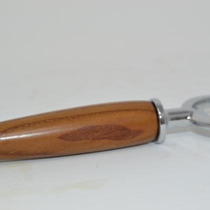 Holz Flaschenöffner Kapselheber Essigbaum verchromt handmade Geschenk Gravur - Image 2